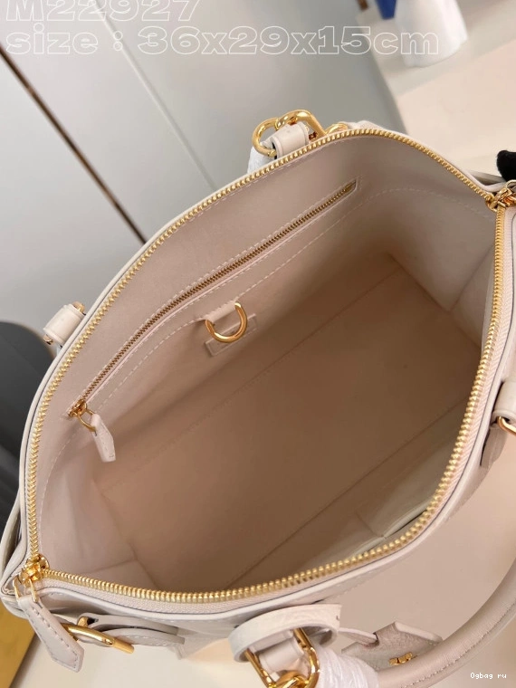 LOUIS LOCK VUITTON MM IT 0731